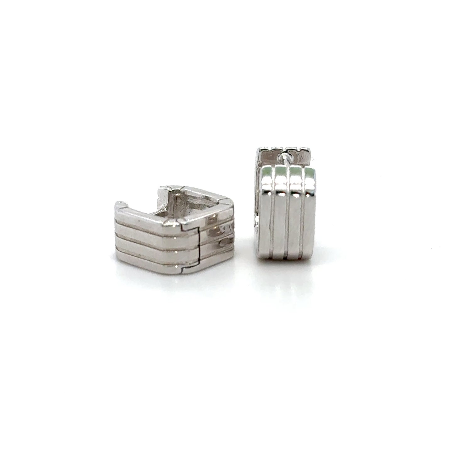 AESTHETIC GOLD HUGGIES